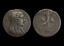 Птолемей III Эвергет rev