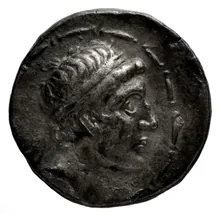 Деметрий II Никатор obv