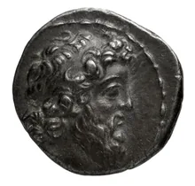 Деметрий II Никатор obv