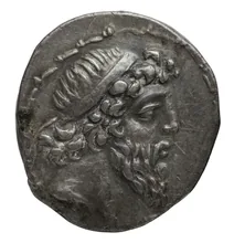 Деметрий II Никатор obv