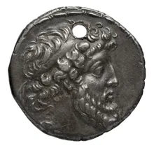 Деметрий II Никатор obv