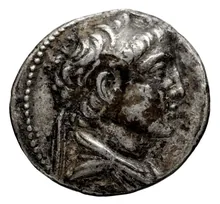 Деметрий II Никатор obv