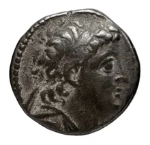 Деметрий II Никатор obv
