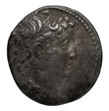 Деметрий II Никатор obv