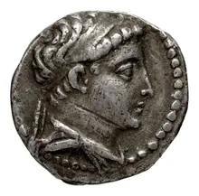 Деметрий II Никатор obv