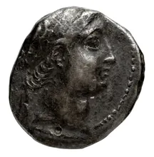 Деметрий II Никатор obv