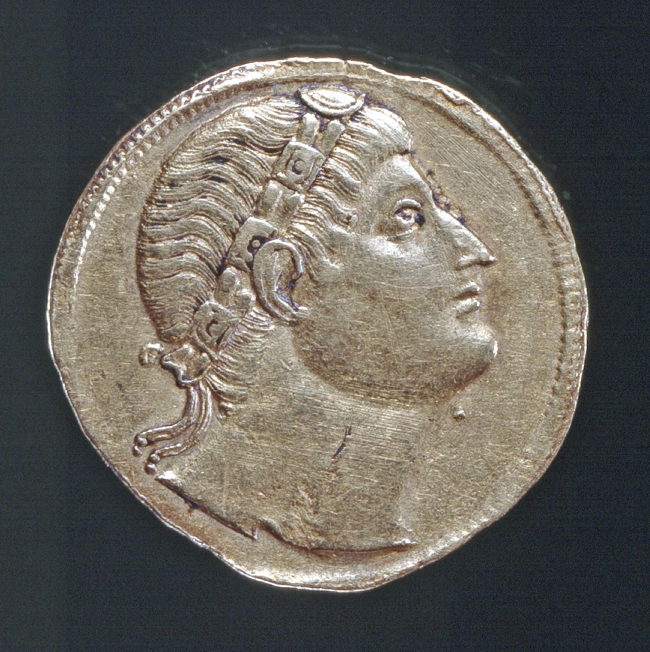аверс RIC VII Nicomedia 132