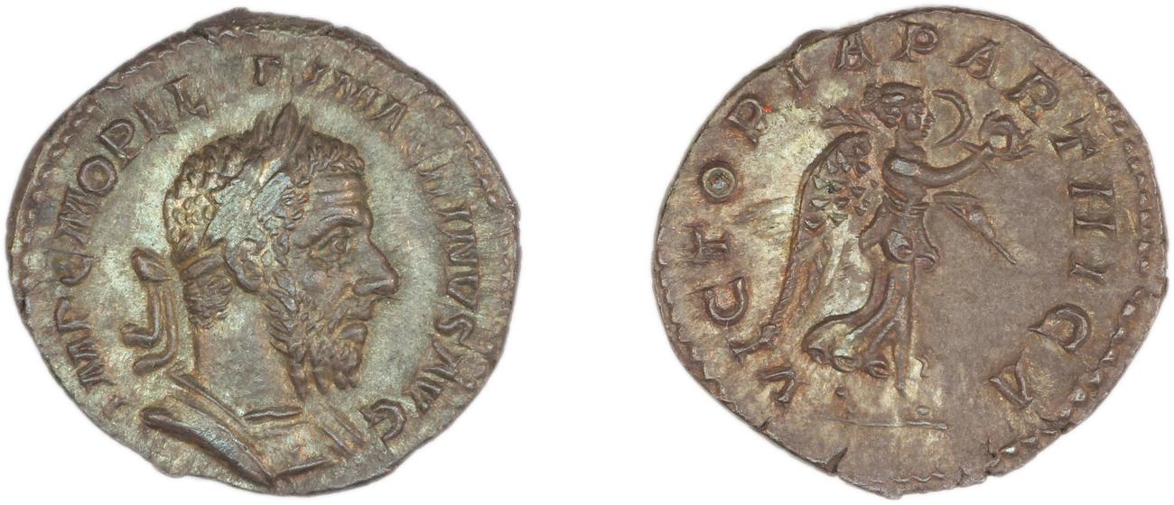 аверс RIC IV Macrinus 97