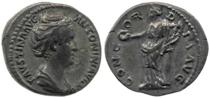 реверс RIC III Antoninus Pius 329