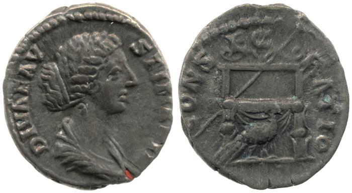 реверс RIC III Marcus Aurelius 745