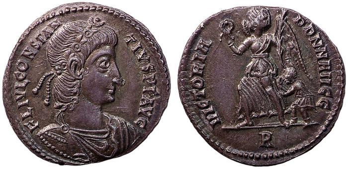реверс RIC VIII Rome 66