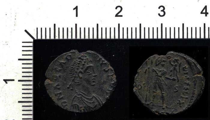 реверс RIC IX Rome 67C
