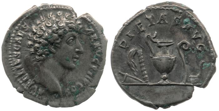 реверс RIC III Antoninus Pius 424a