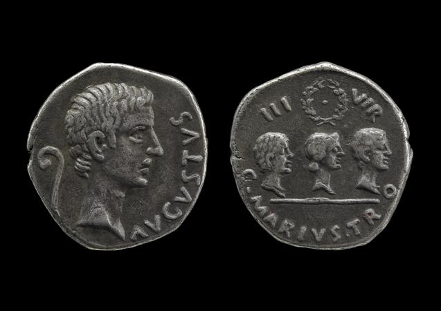 реверс RIC I (second edition) Augustus 404