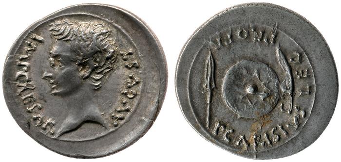 реверс RIC I (second edition) Augustus 2B