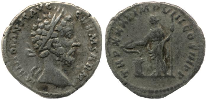 реверс RIC III Marcus Aurelius 373