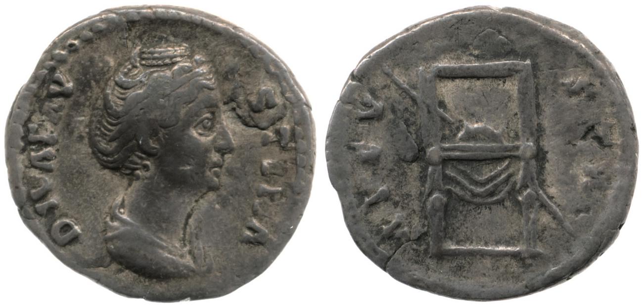 аверс RIC III Antoninus Pius 377