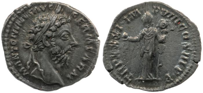 реверс RIC III Marcus Aurelius 374