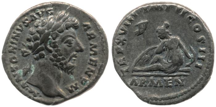 реверс RIC III Marcus Aurelius 85