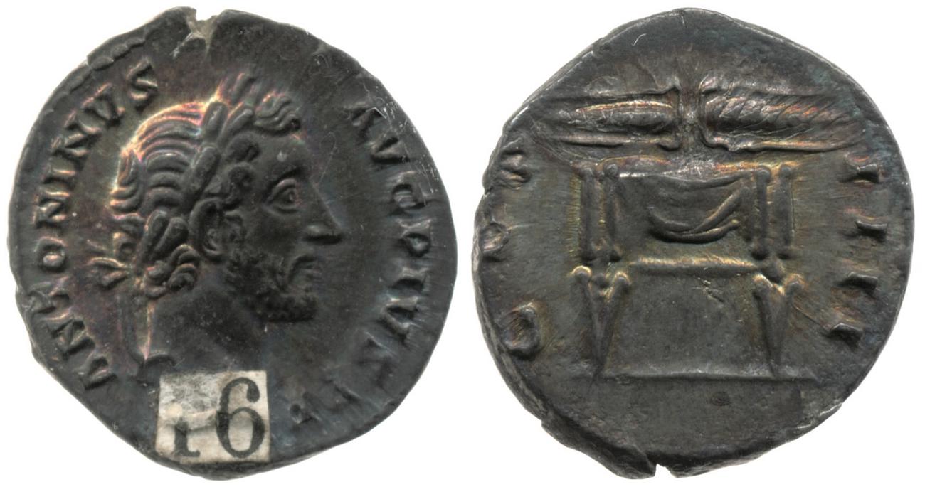 аверс RIC III Antoninus Pius 137