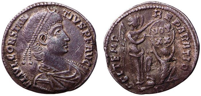реверс RIC VIII Rome 59