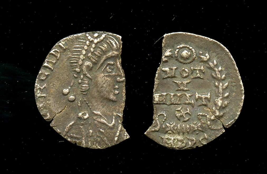 RIC IX Mediolanum 13, аверс, bm