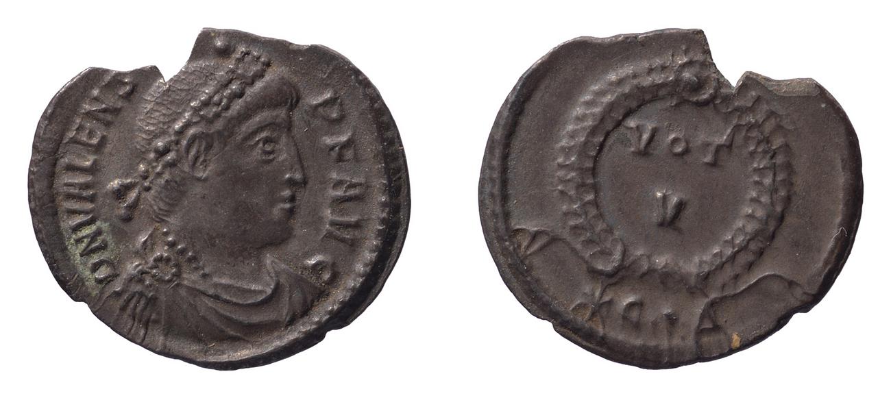аверс RIC IX Constantinople 13D