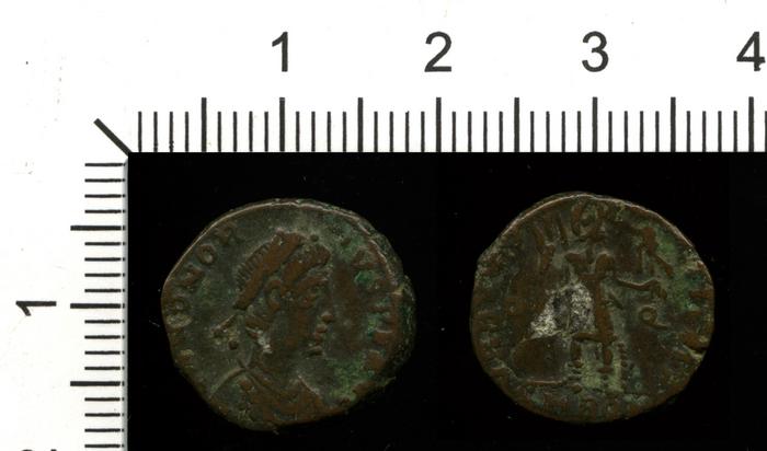 реверс RIC IX Rome 67F