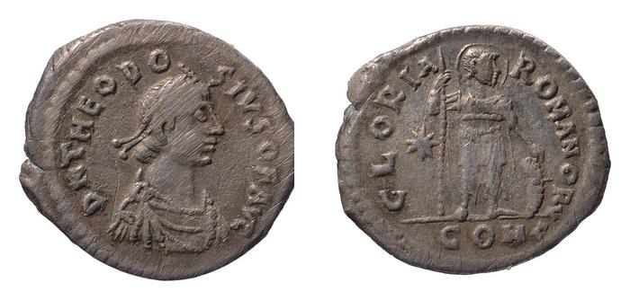реверс RIC X Theodosius II (East) 377