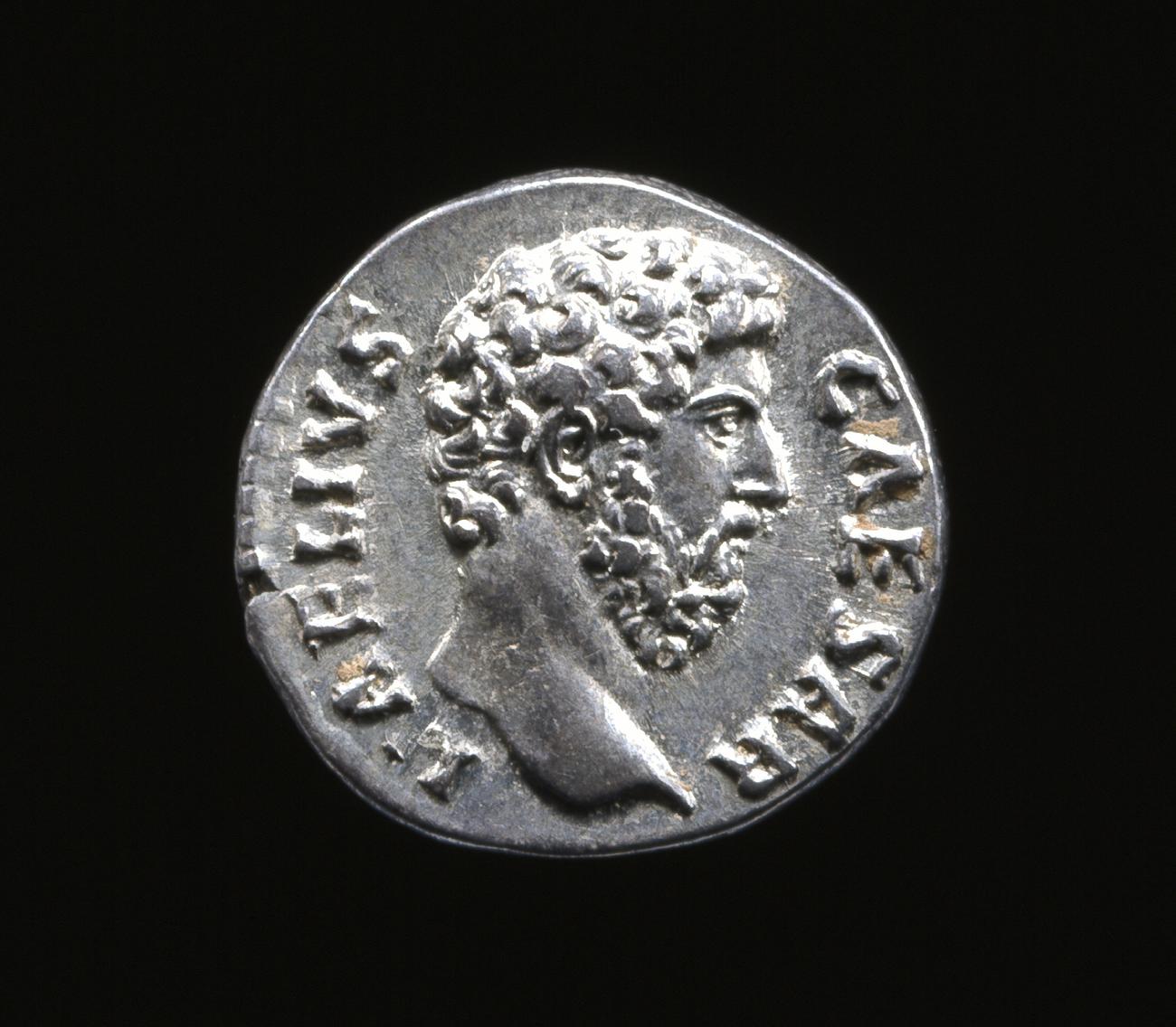 аверс RIC II, Part 3 (second edition) Hadrian 2643