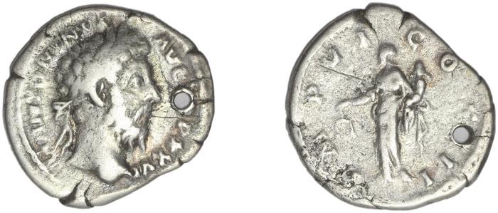 реверс RIC III Marcus Aurelius 253