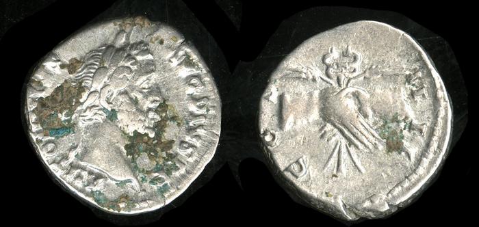 RIC III Antoninus Pius 136, реверс, bm