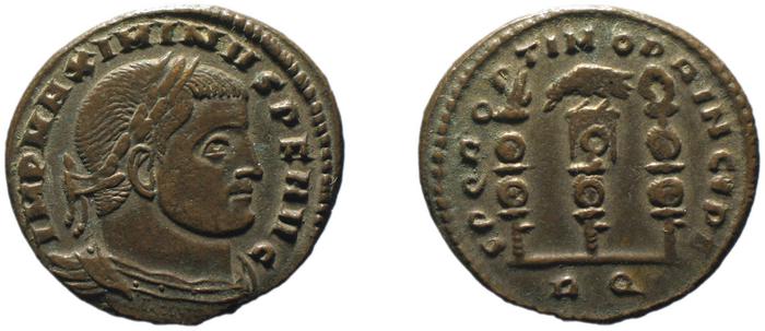 реверс RIC VI Rome 349b