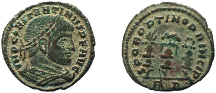 реверс RIC VI Rome 348a