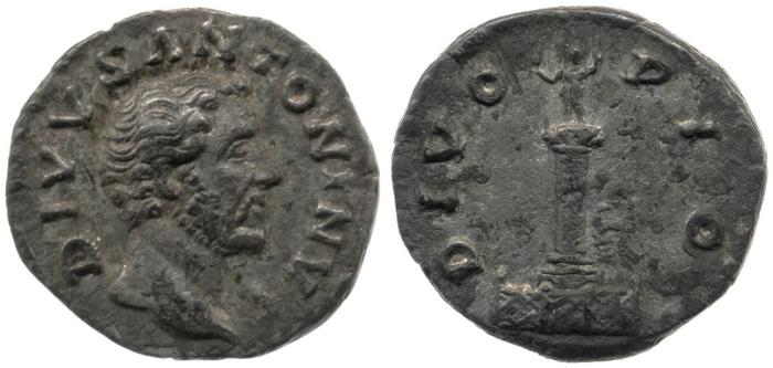 реверс RIC III Marcus Aurelius 439