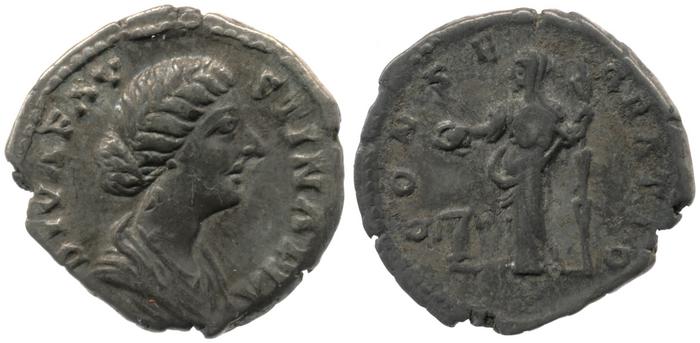 реверс RIC III Marcus Aurelius 741