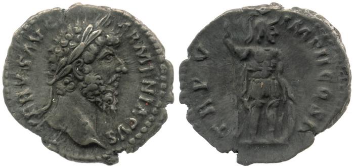 реверс RIC III Marcus Aurelius 529