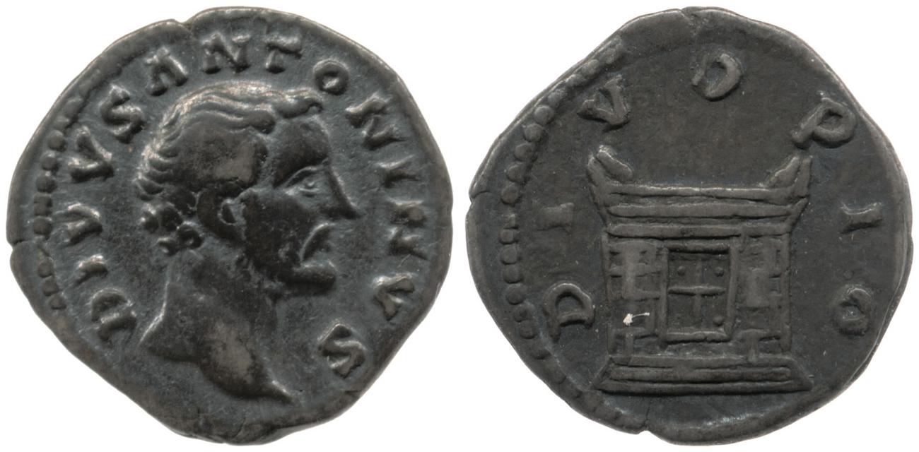 аверс RIC III Marcus Aurelius 441