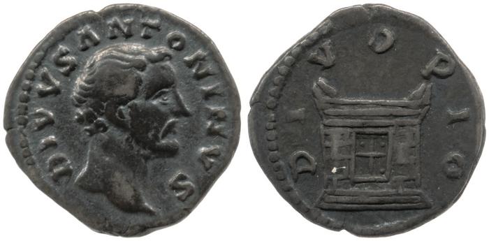 реверс RIC III Marcus Aurelius 441