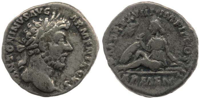 реверс RIC III Marcus Aurelius 81