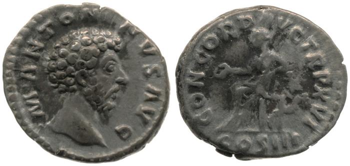 реверс RIC III Marcus Aurelius 33