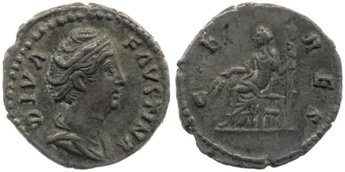 реверс RIC III Antoninus Pius 379