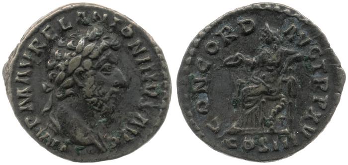 реверс RIC III Marcus Aurelius 4
