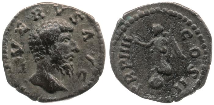 реверс RIC III Marcus Aurelius 527