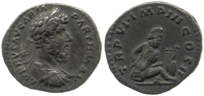 реверс RIC III Marcus Aurelius 548