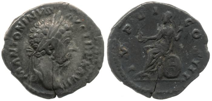 реверс RIC III Marcus Aurelius 275