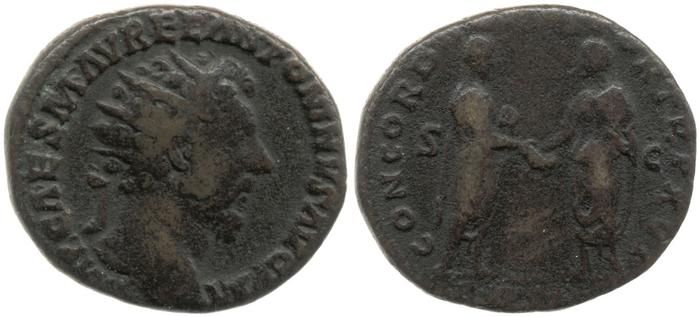 реверс RIC III Marcus Aurelius 828