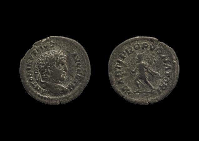 реверс RIC IV Caracalla 307