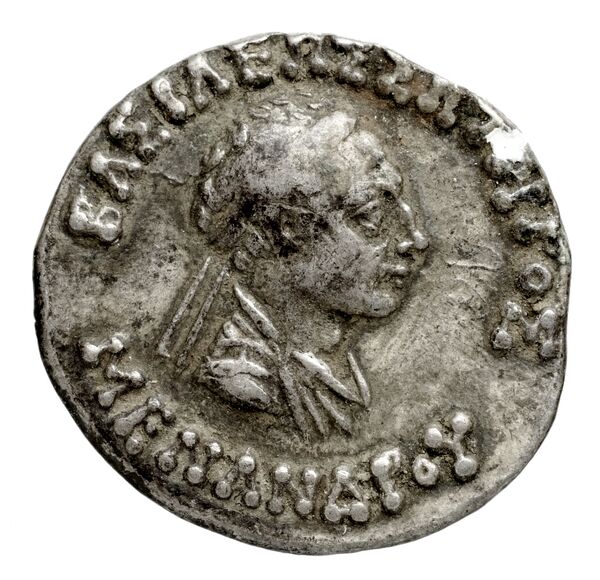 Bactrian and Indo-Greek Coinage Menander I 13.17, аверс, bnf-bigr