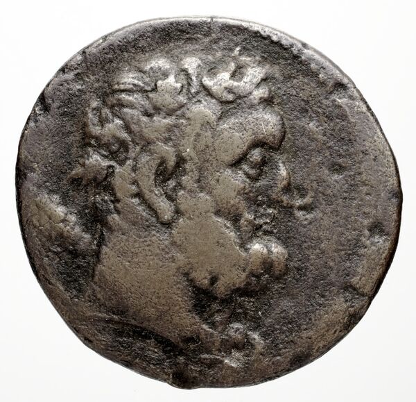 Bactrian and Indo-Greek Coinage Demetrius I 9.3, аверс, bnf-bigr